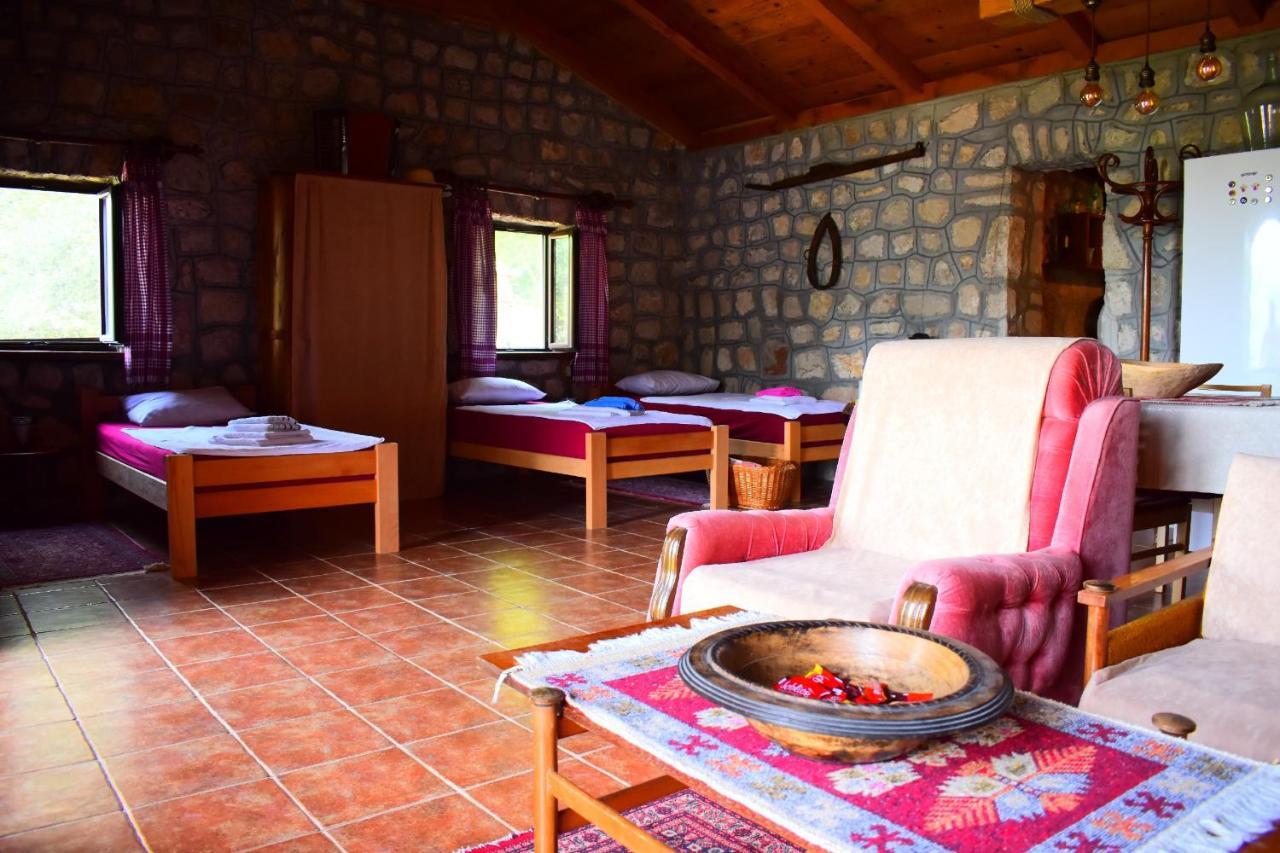 Rent House Orahovo Villa Virpazar Bagian luar foto