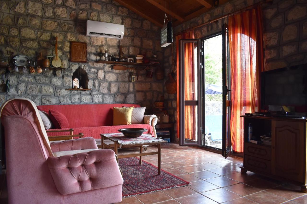 Rent House Orahovo Villa Virpazar Bagian luar foto